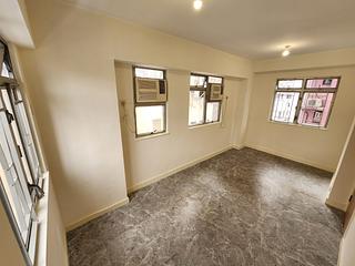 Sai Ying Pun - Fung Yat Building 05