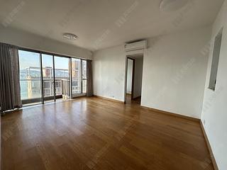 Sai Ying Pun - Island Crest 02