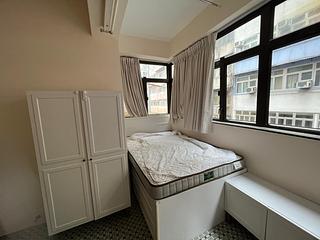 Sai Ying Pun - Wing Fong Mansion 04