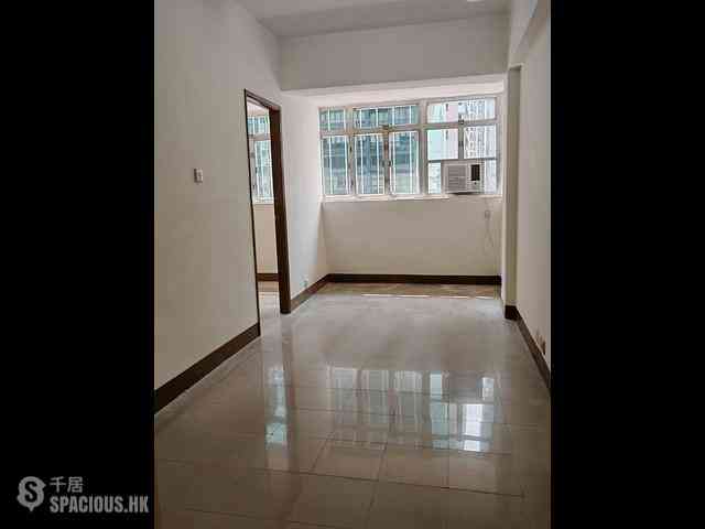 Wan Chai - Ko Wah Building(Go Wah Mansion) 01