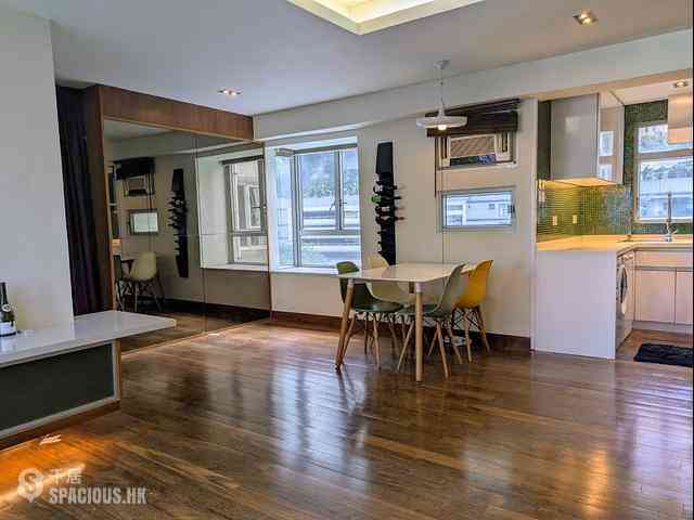 Mid Levels West - Bonham Court 01