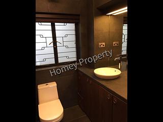 Sheung Wan - 245, Wing Lok Street 08