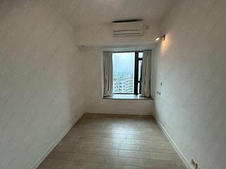 石塘咀 - 宝翠园1期1座 03
