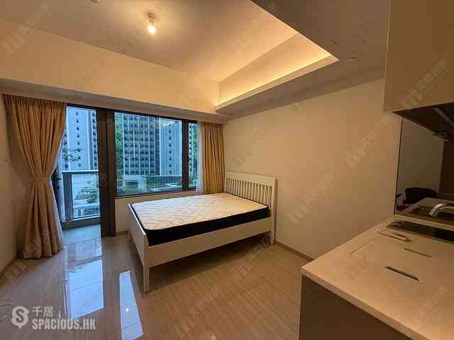 Wong Chuk Hang - The Southside Phase 1 Southland Tower 2B 01