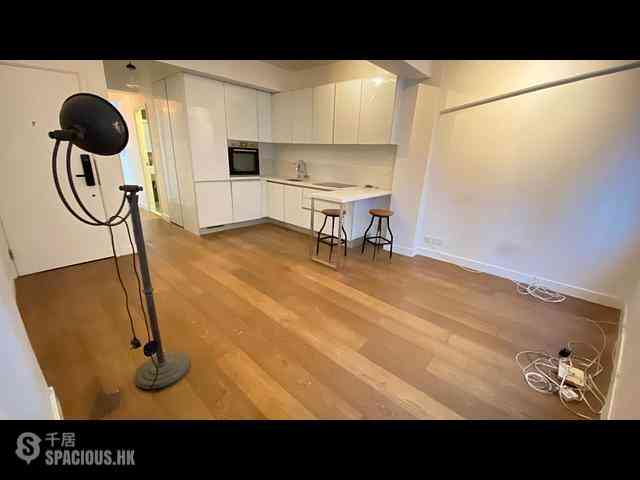 Sheung Wan - 58, Queen's Road West 05