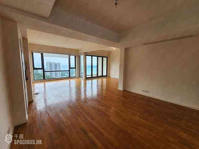 Repulse Bay - Ridge Court 01