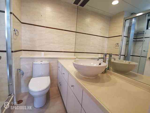 Jardines Lookout - Cavendish Heights Block 7 05