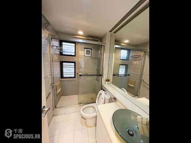 Jardines Lookout - Cavendish Heights Block 7 06