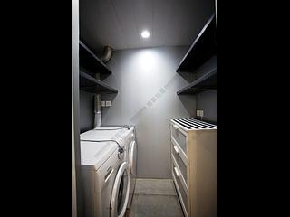 Poho - 荷李活道236號 02