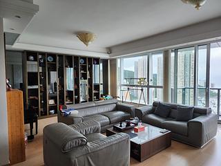 Wong Chuk Hang - Marinella Block 6 02