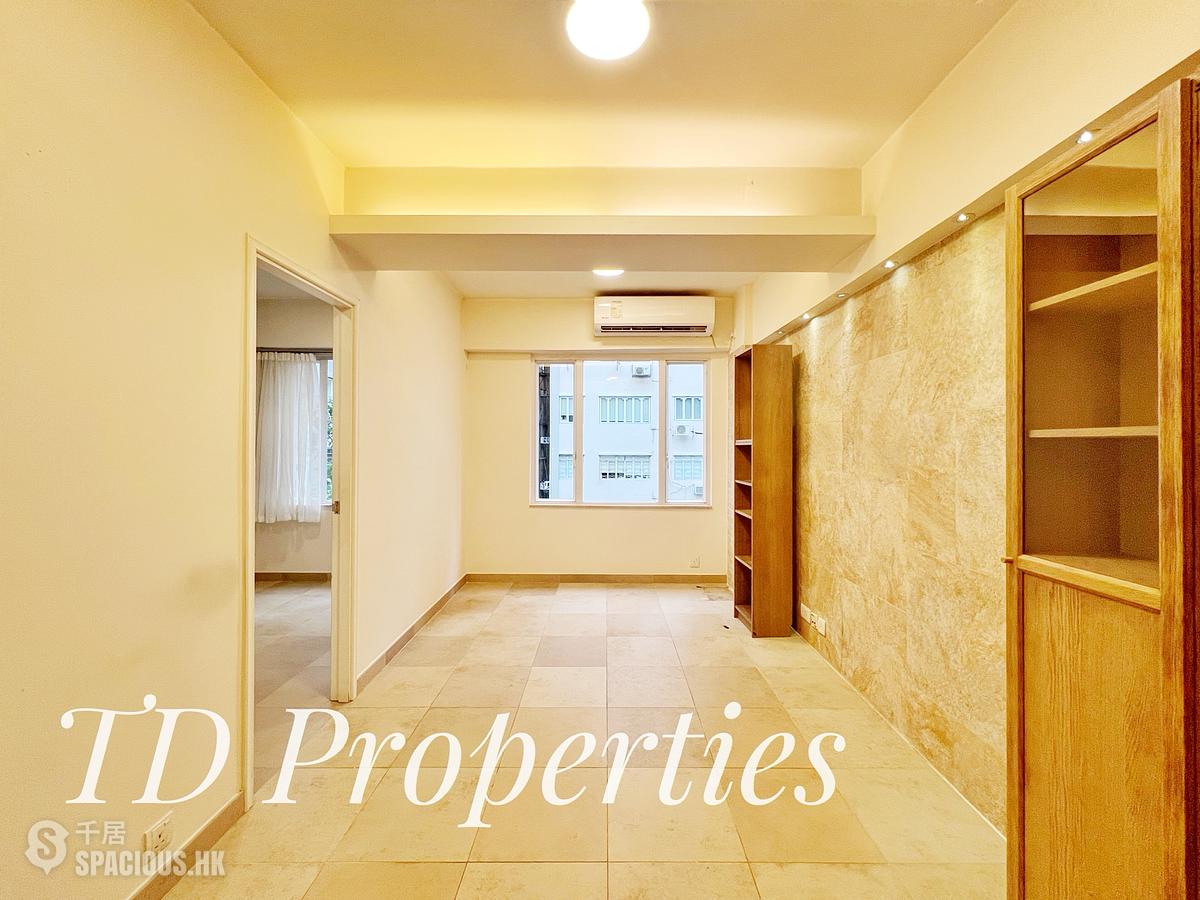 Happy Valley - Evone Court 01