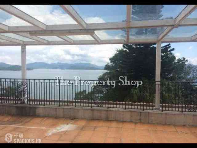 Clear Water Bay - Bayside Villas 02