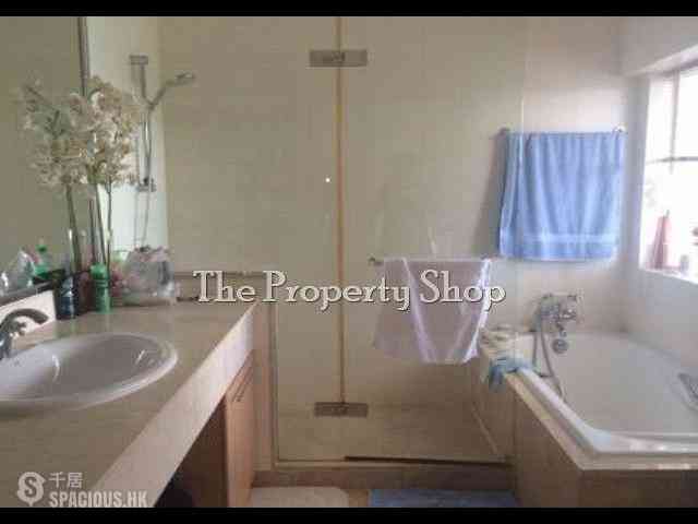 Clear Water Bay - Bayside Villas 04