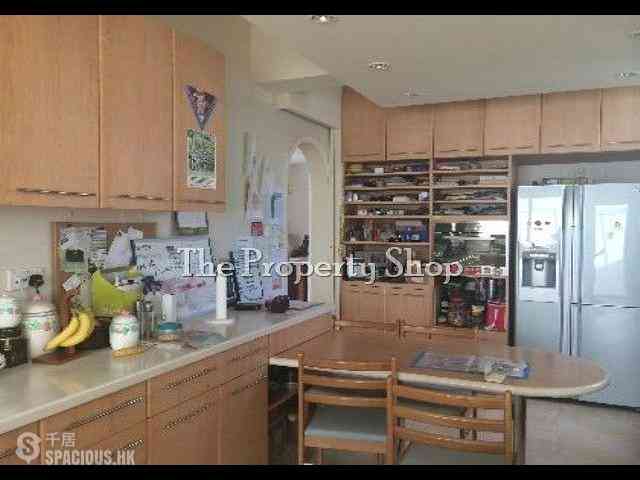 Clear Water Bay - Bayside Villas 06