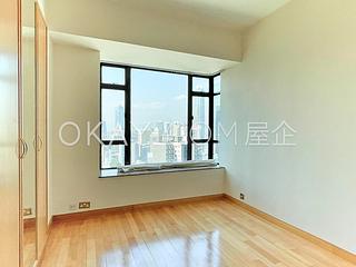 Mid Levels Central - Fairlane Tower 10