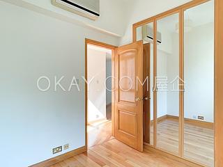 Mid Levels Central - Fairlane Tower 13