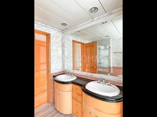 Mid Levels Central - Fairlane Tower 15