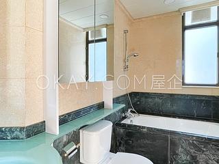 Mid Levels Central - Fairlane Tower 16
