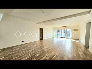 Mid Levels Central - St. Joan Court 03