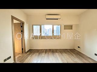 Mid Levels Central - St. Joan Court 12