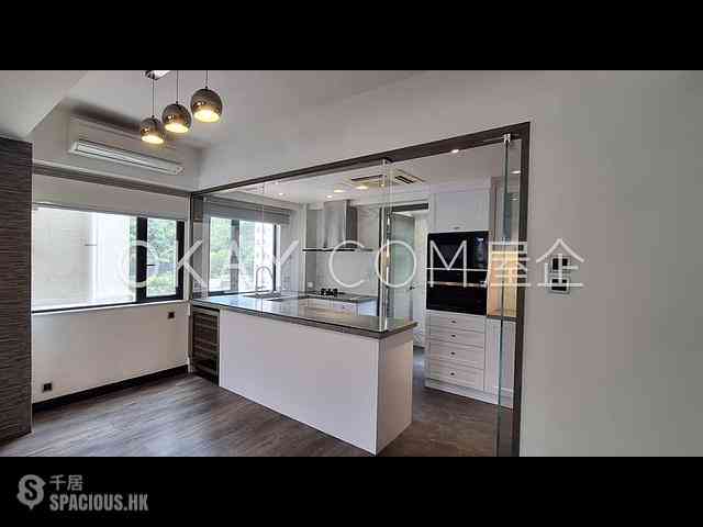 Happy Valley - 2, Wang Tak Street 01