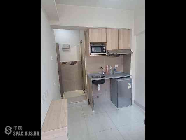 Sai Ying Pun - Tin Hing Building 02