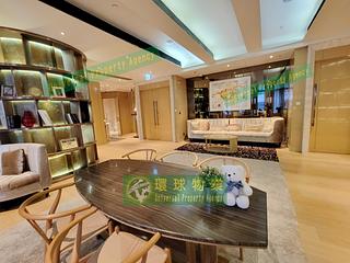 Kennedy Town - Cadogan 16