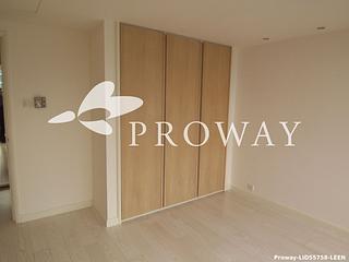 Wan Chai - Convention Plaza Apartments 08