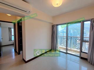 Kennedy Town - The Merton Tower 1 04