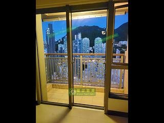 Kennedy Town - The Merton Tower 1 10