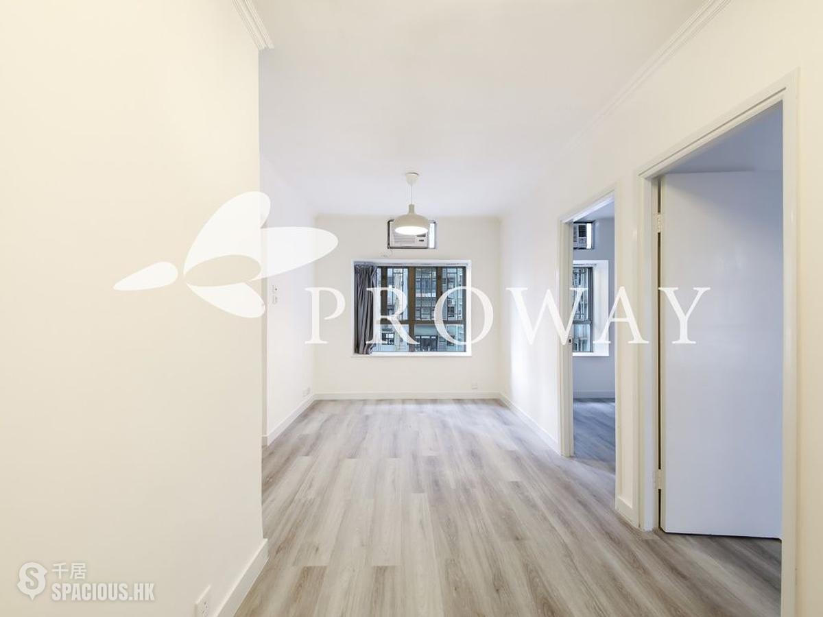 Mid Levels Central - Maxluck Court 01