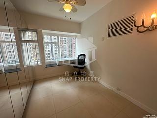 Mid Levels Central - Robinson Place Block 1 05