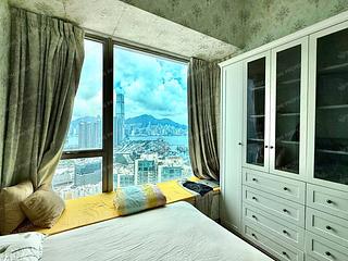 Tai Kok Tsui - The Hermitage Block 7 08