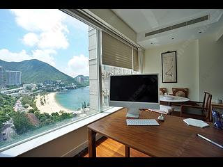 Repulse Bay - Repulse Bay Garden Block 8 11