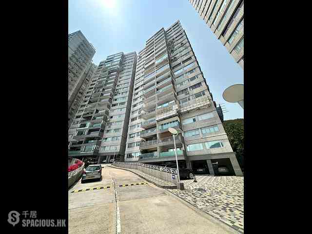 Repulse Bay - Repulse Bay Garden Block 12 02
