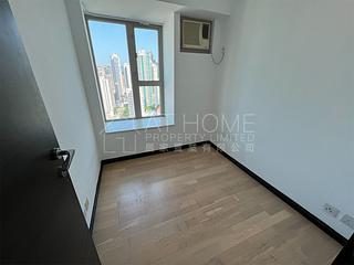 Sai Ying Pun - Centre Place 05