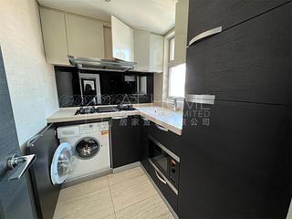 Sai Ying Pun - Centre Place 06