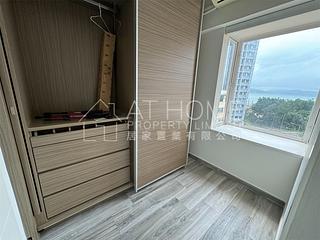Kennedy Town - Shun On Building 04