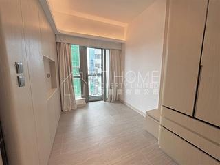 Mid Levels Central - Townplace Soho 04