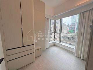 Mid Levels Central - Townplace Soho 04