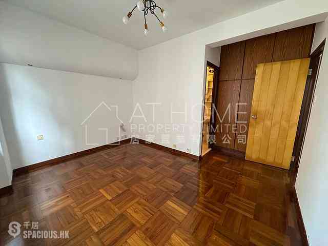 Sai Ying Pun - Kei Villa 03