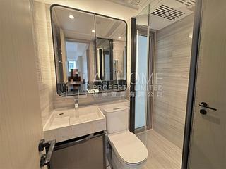 Mid Levels Central - Townplace Soho 08