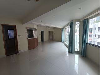 Happy Valley - Sunrise Court 04