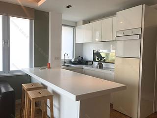 Mid Levels West - Beaudry Tower 09