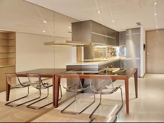 Wan Chai - Convention Plaza Apartments 02