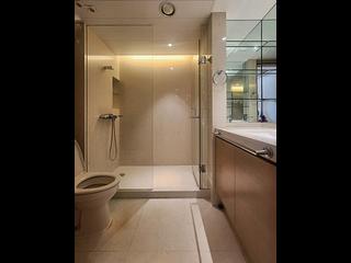 Wan Chai - Convention Plaza Apartments 06