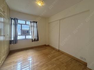 Mid Levels Central - Merry Court 07