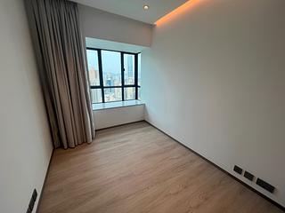 Mid Levels Central - Dynasty Court 10