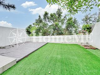 Stanley - Grosse Pointe Villa 02