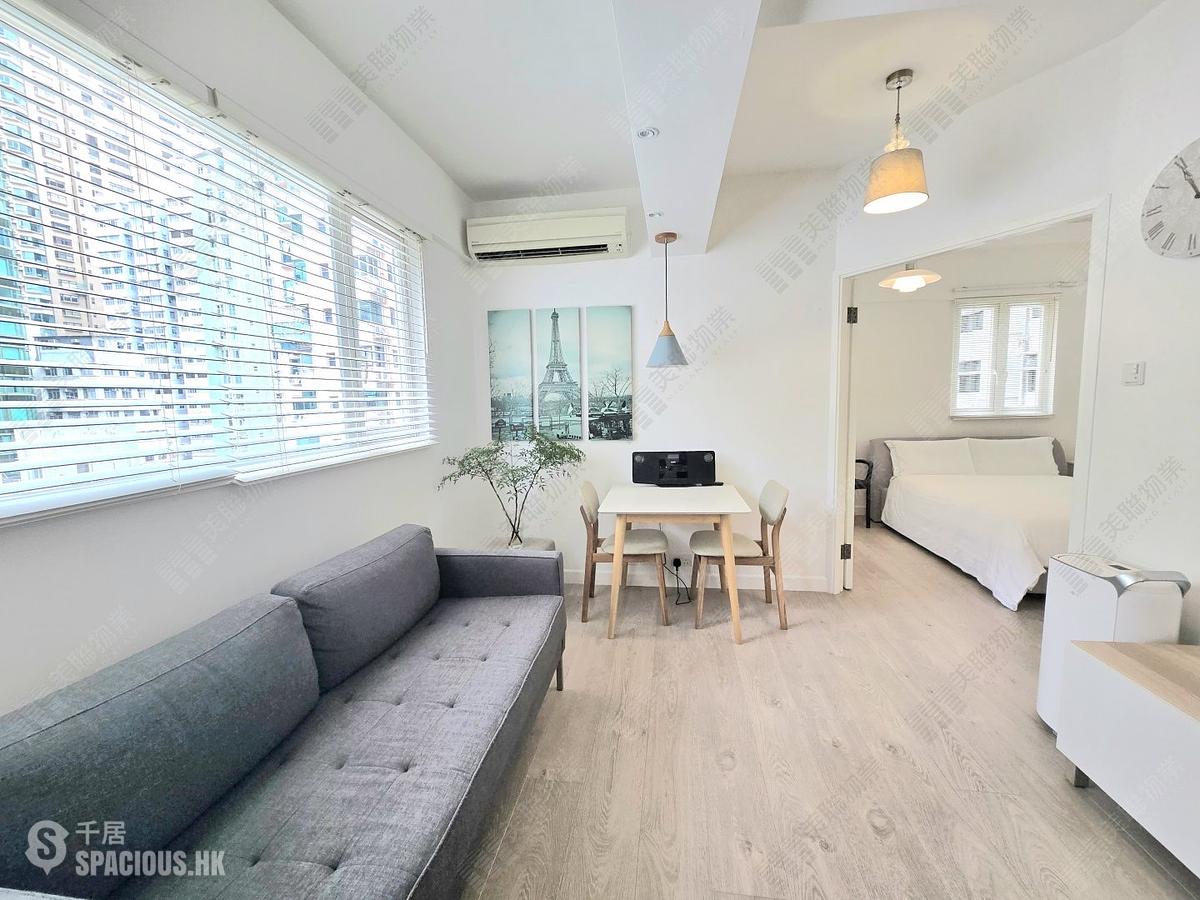 Wan Chai - Bo Fung Mansion 01